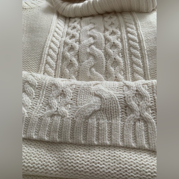 525 America Cozy Cream Cable Knit Sweater Dress - Picture 5 of 11